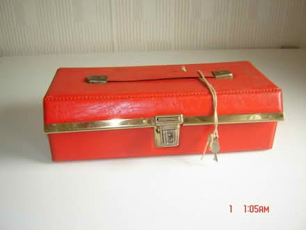 Photo of free case (BA2) #1