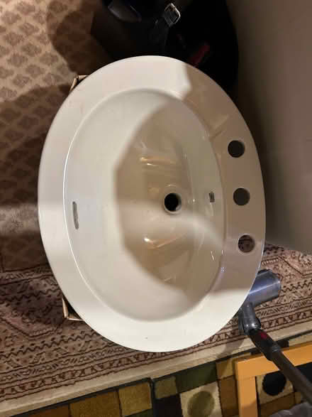 Photo of free Bathroom sink (Gloucester Glen) #1