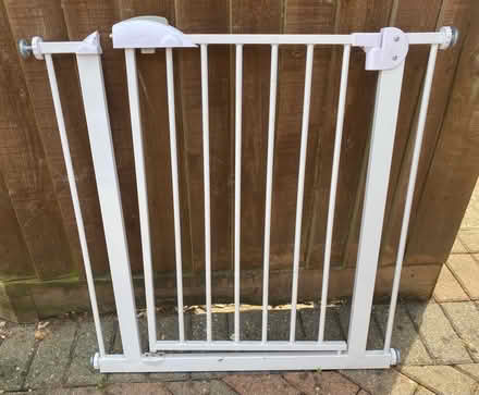 Photo of free Baby gate (The Hythe CM9) #1