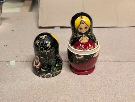 Photo of free Wooden Russian dolls. (AB22) #2