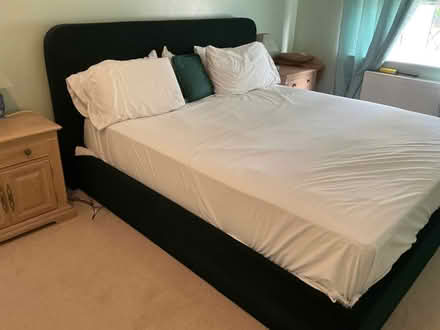 Photo of free superking bed (Layer-de-la-Haye CO2) #2