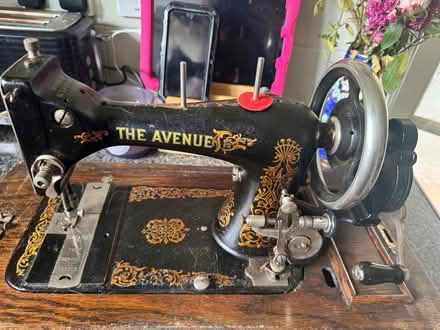 Photo of free The avenue sewing machine (New England) #2