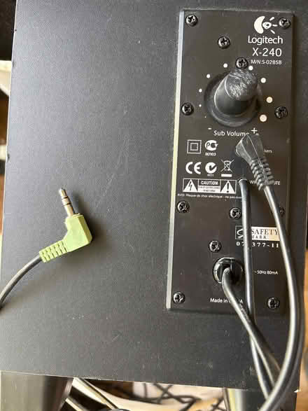 Photo of free Logitech small speakers (Downend GL6) #2