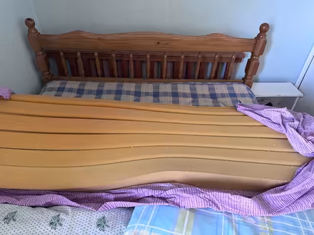 Photo of free 1 Double & 1 Single wood bed (Coalville LE67) #3