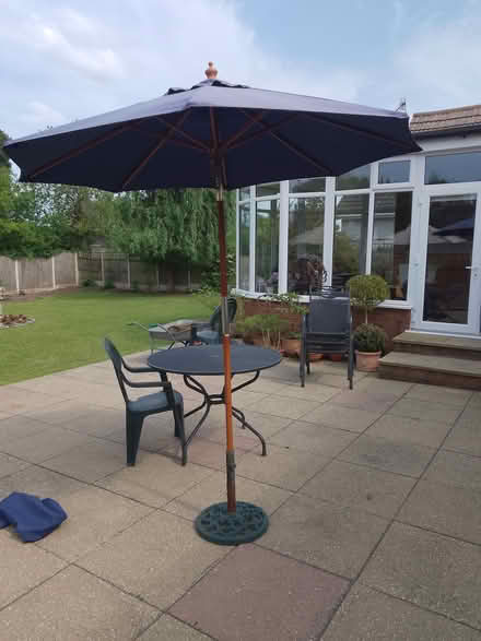 Photo of free Garden parasol (Upton CH49) #2