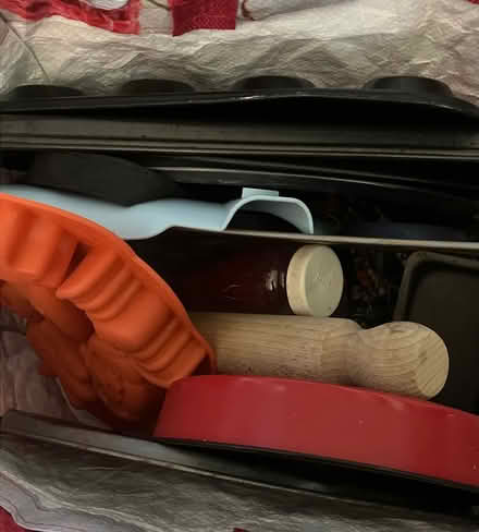 Photo of free Kitchenware Hanwell (Hanwell, Poets Corner Area) #1