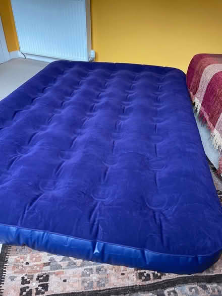 Photo of free Double air mattress with pump (Carrick Knowe EH12) #1