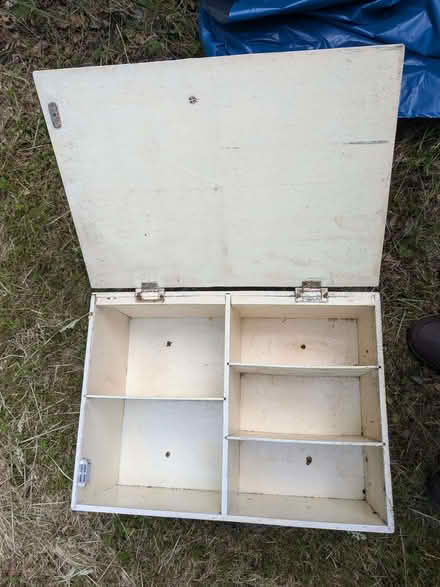 Photo of free FirstAid box (AB24) #1
