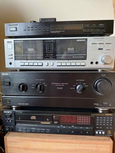 Photo of free Hifi system (Bridge of Allan FK9) #1