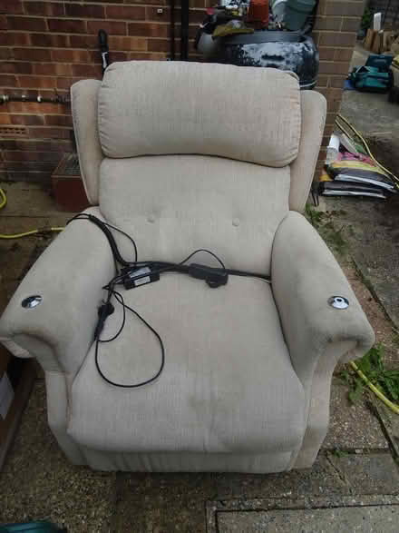 Photo of free Dual motor rise/recliner chair (GU21) #1