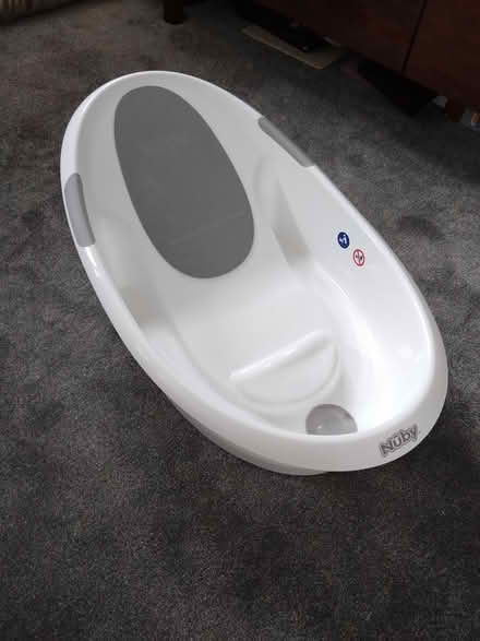 Photo of free Nuby baby bath (Hitchin SG4) #1