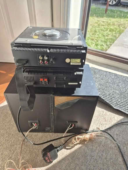 Photo of free Hitachi sound system (BS32) #4