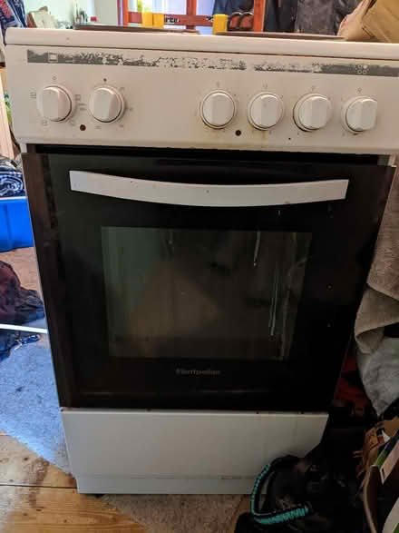 Photo of free Electric cooker (spring gardens,shrewsbury) #3