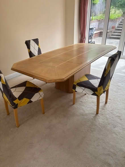 Photo of free Dining table and three chairs (Southgate N14) #1