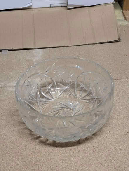 Photo of free Crystal fruit bowl (AB22) #2