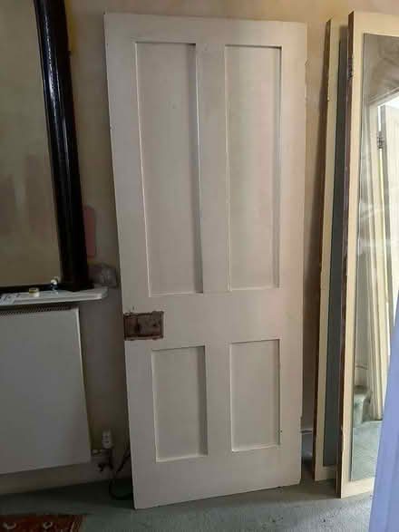 Photo of free Victorian vintage 4 panel door (Ravenscourt Park W6) #3