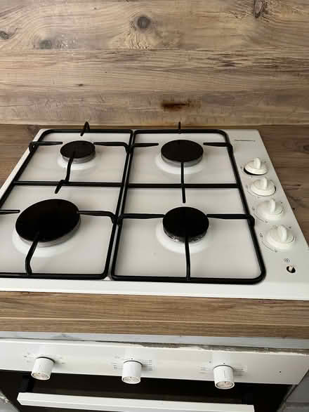 Photo of free Electric Oven and / or Gas Hob (Alderley Edge SK9) #1