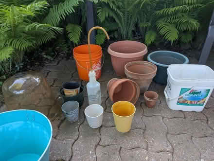 Photo of free Pots, etc (Old Barrhaven) #1
