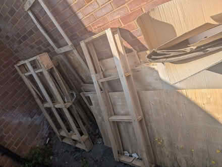 Photo of free Plywood Pallets / Wood. (Woodley RG5) #1