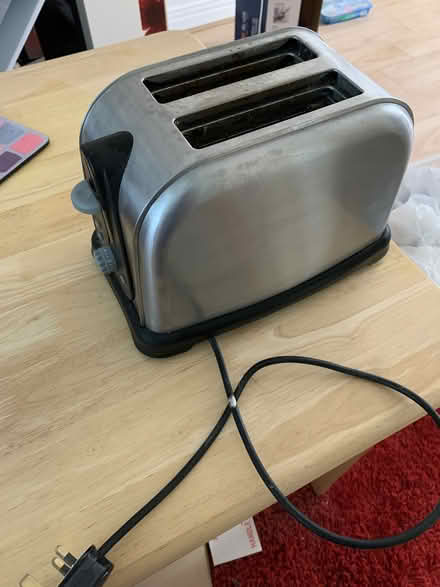 Photo of free Kitchen and dining room bits (Low Fell NE9) #4