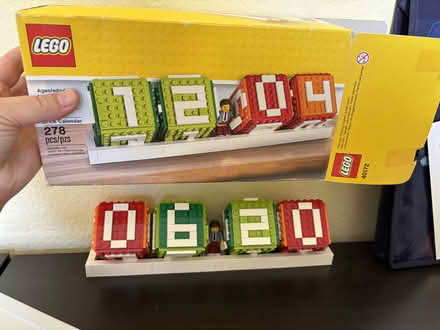 Photo of free LEGO calendar (Sunnyvale near Fremont H.S.) #1