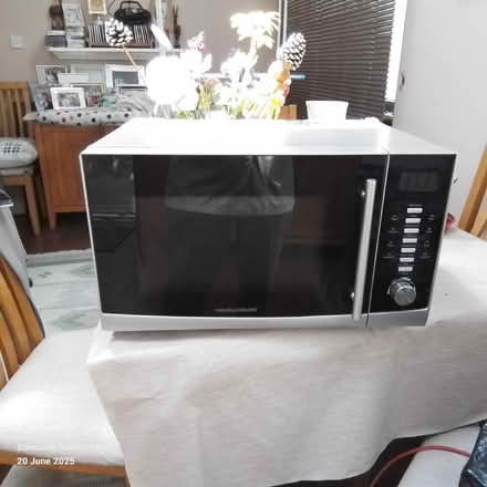 Photo of free Microwave (Biggleswade SG18) #1
