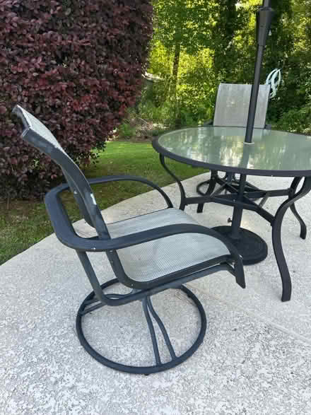 Photo of free Patio table & chairs (Smyrna, Vinings, Mableton) #2