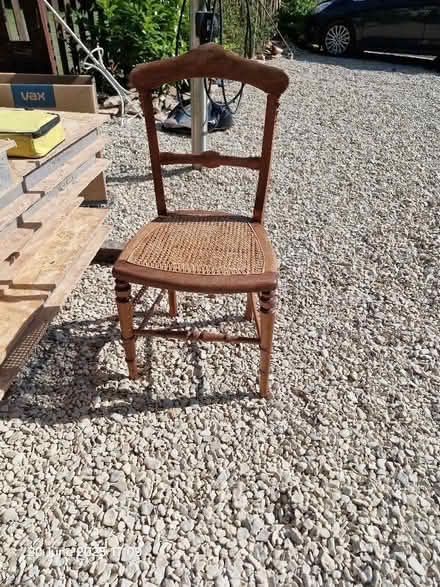 Photo of free Occasional chair (Whiteway GL6) #1