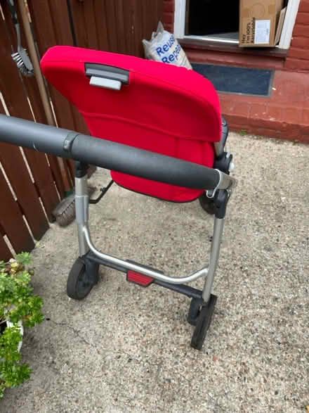 Photo of free Uppababy Cruz Chassis and Seat (Bermondsey SE16) #2