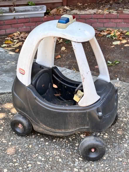 Photo of free Little Tikes outdoor toys (San Jose West) #1