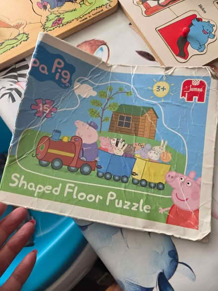 Photo of free Peppa pig puzzle (Holmer Green HP15) #2
