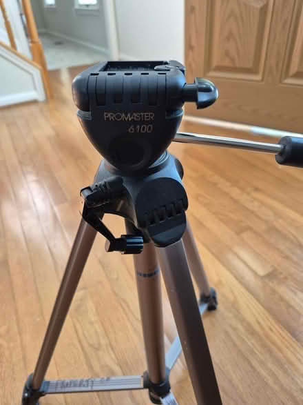 Photo of free Camera tripod (Bowie) #2