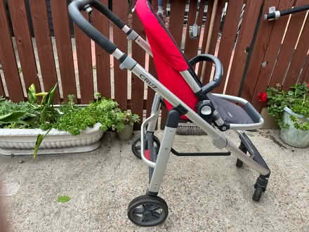 Photo of free Uppababy Cruz Chassis and Seat (Bermondsey SE16) #3