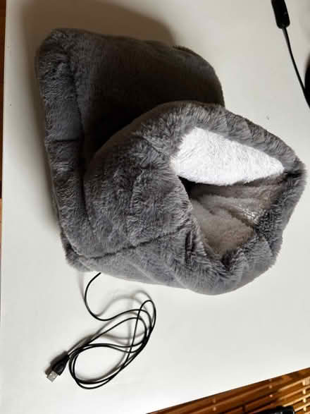 Photo of free Heated Foot warmer (Law DD3) #1