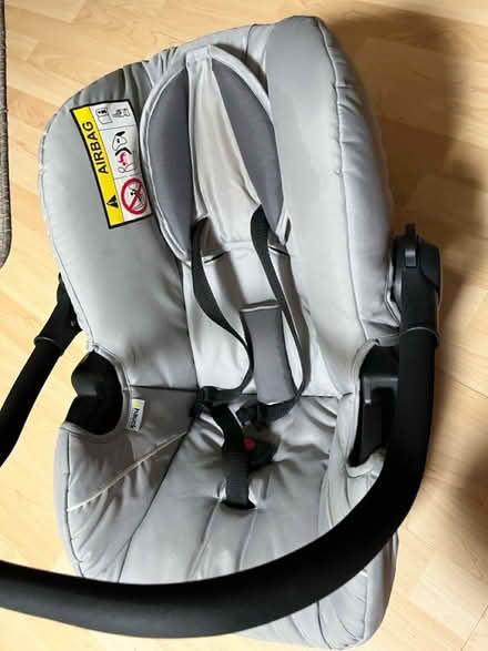 Photo of free Baby carseat (Huddersfield (HD1)) #1