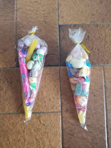 Photo of free 2 mixed sweets cones (Gloucester) #1