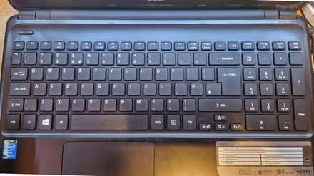 Photo of free Acer Aspire E1-572 Laptop (Upper Parkstone BH14) #3
