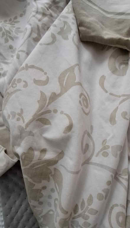 Photo of free King size duvet cover set (Boughton Monchelsea ME17) #3