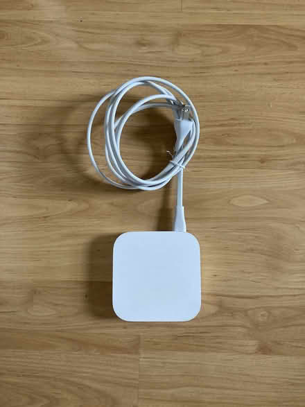 Photo of free AirPort Express Base Station A1392 (West Woodland (east Ballard)) #1