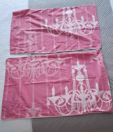 Photo of free 2 x matching pillow cases (pink chandelier print) (Boughton Monchelsea ME17) #1
