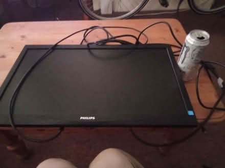 Photo of free Small-ish working TV with HDMI cable (Horfield BS7) #1