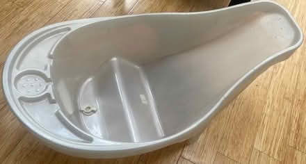 Photo of free Baby bath (Spital CH62) #1