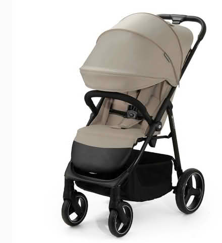 Photo of Baby pushchair stroller (Charlton SE7) #1