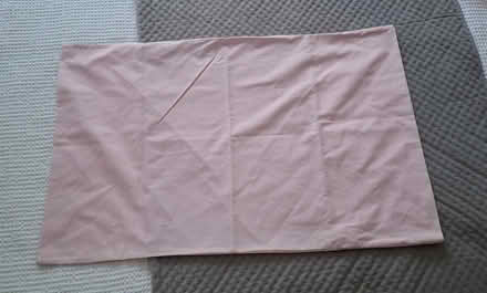 Photo of free 1 x pillow case (pale pink) (Boughton Monchelsea ME17) #1