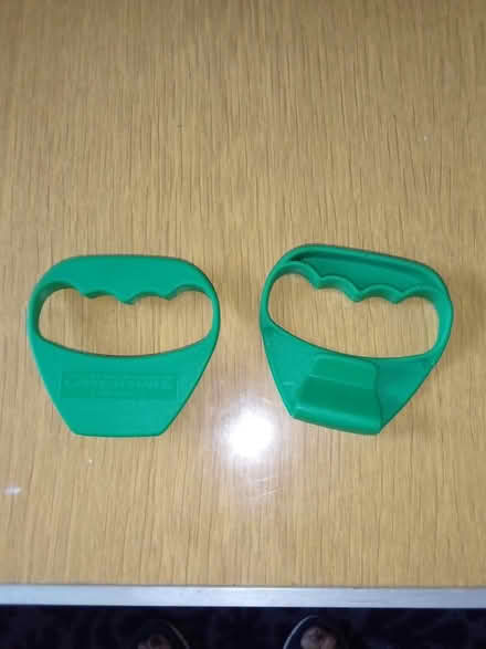 Photo of free Carrimore shopping bag handles (Tonbridge) #1