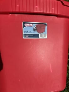 Photo of free 18gallon container with flaws #4