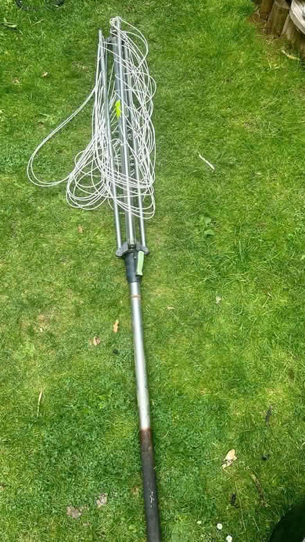Photo of free Rotary washing line (Henley On Thames RG10) #1