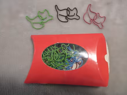 Photo of free cat-shaped paper clips, small box (North Cambridge) #1