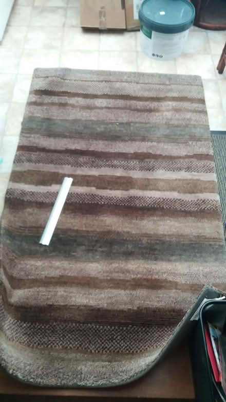 Photo of free rug, 3x5 feet (Crosspool S10) #1