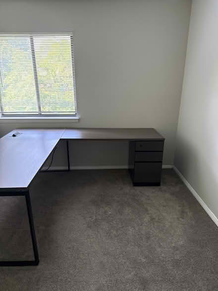 Photo of free Steelcase Office Desk (Annapolis) #2